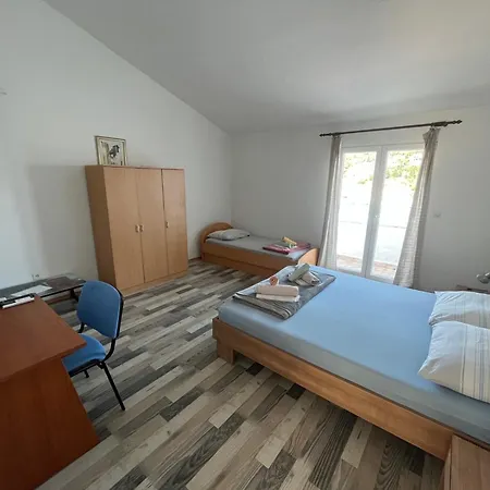 By The Sea Jelsa, Hvar - 22256 Apartment